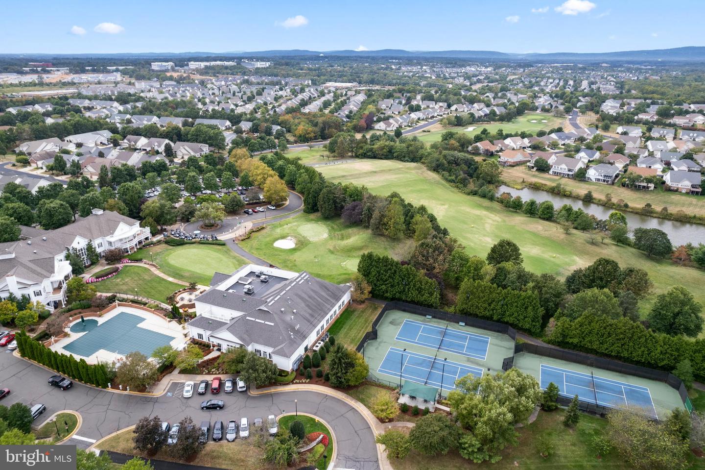 13879 CRABTREE WAY, GAINESVILLE, Virginia 20155, 4 Bedrooms Bedrooms, ,3 BathroomsBathrooms,Residential,For sale,13879 CRABTREE WAY,VAPW2101280 MLS # VAPW2101280