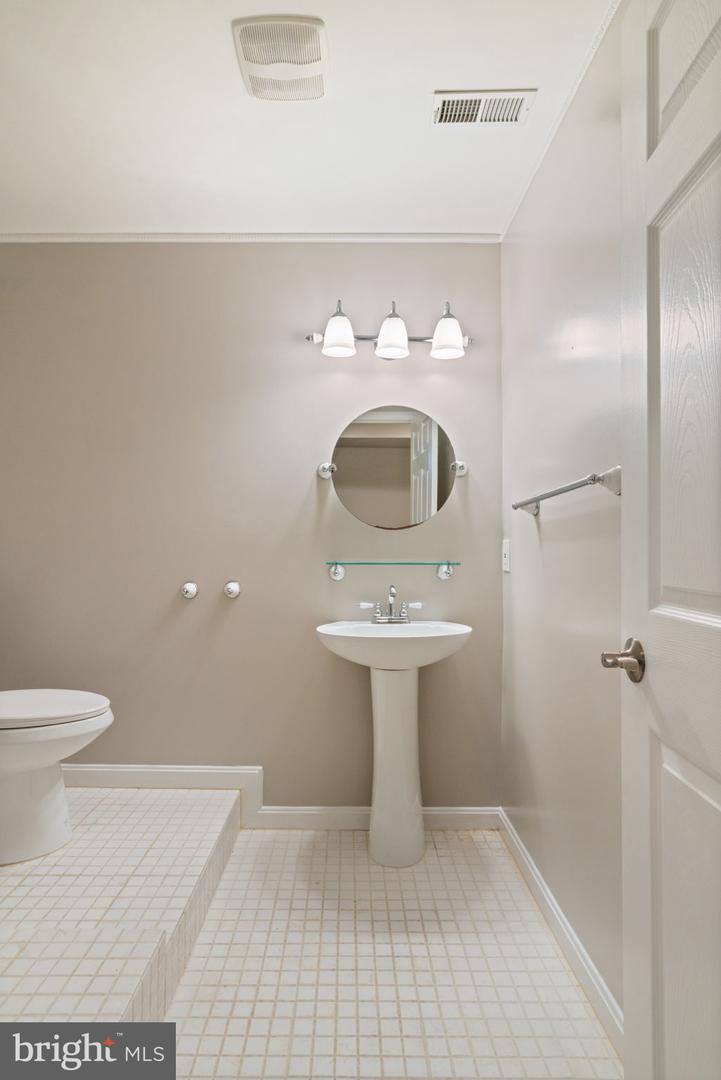 19 WINDRUSH CT, STAFFORD, Virginia 22554, 4 Bedrooms Bedrooms, ,3 BathroomsBathrooms,Residential,For sale,19 WINDRUSH CT,VAST2041764 MLS # VAST2041764 19 WINDRUSH CT, STAFFORD, Virginia 22554, 4 Bedrooms Bedrooms, ,3 BathroomsBathrooms,Residential,For sale,19 WINDRUSH CT,VAST2041764 MLS # VAST2041764