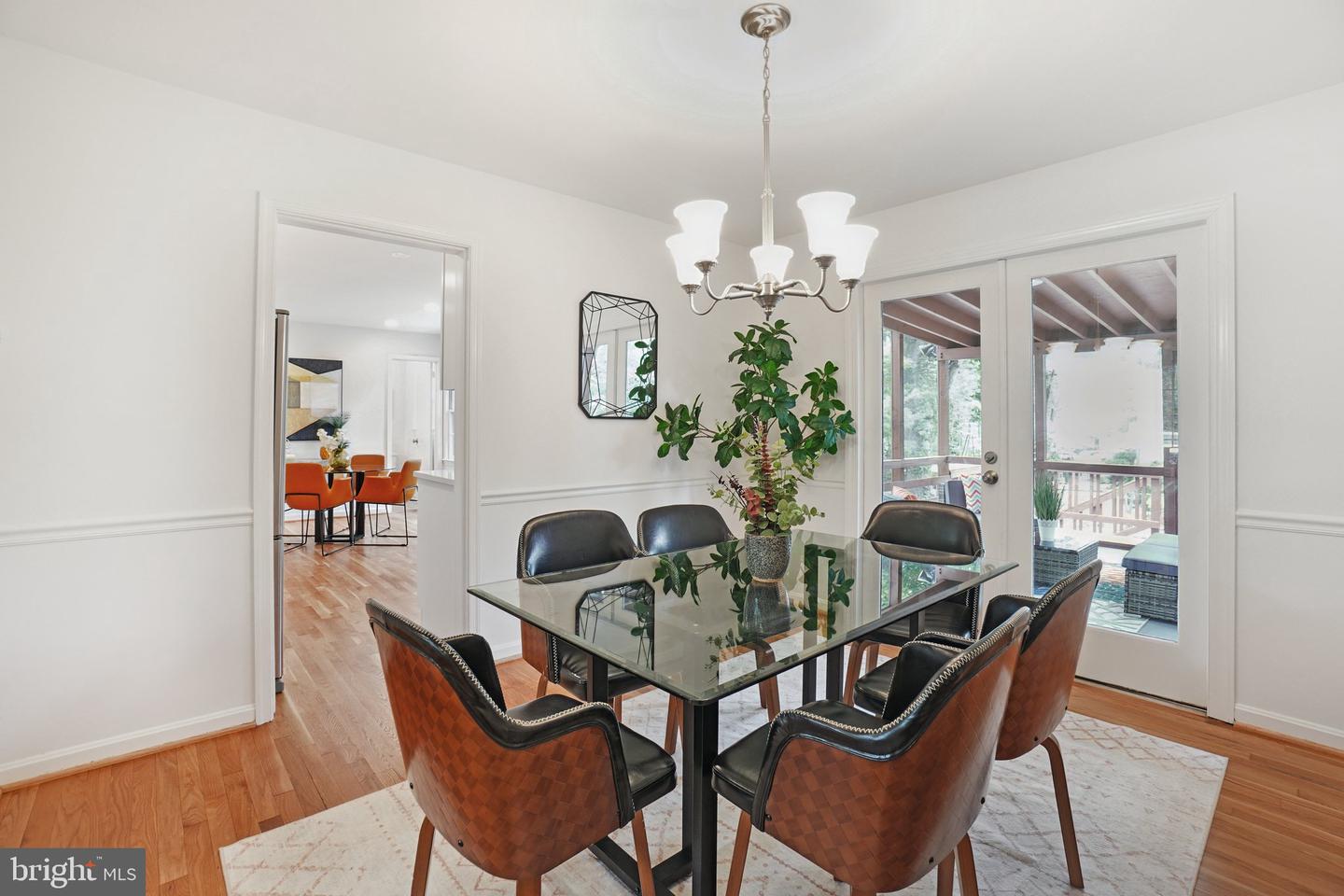 5803 SUNDERLAND CT, ALEXANDRIA, Virginia 22315, 4 Bedrooms Bedrooms, ,4 BathroomsBathrooms,Residential,For sale,5803 SUNDERLAND CT,VAFX2261678 MLS # VAFX2261678