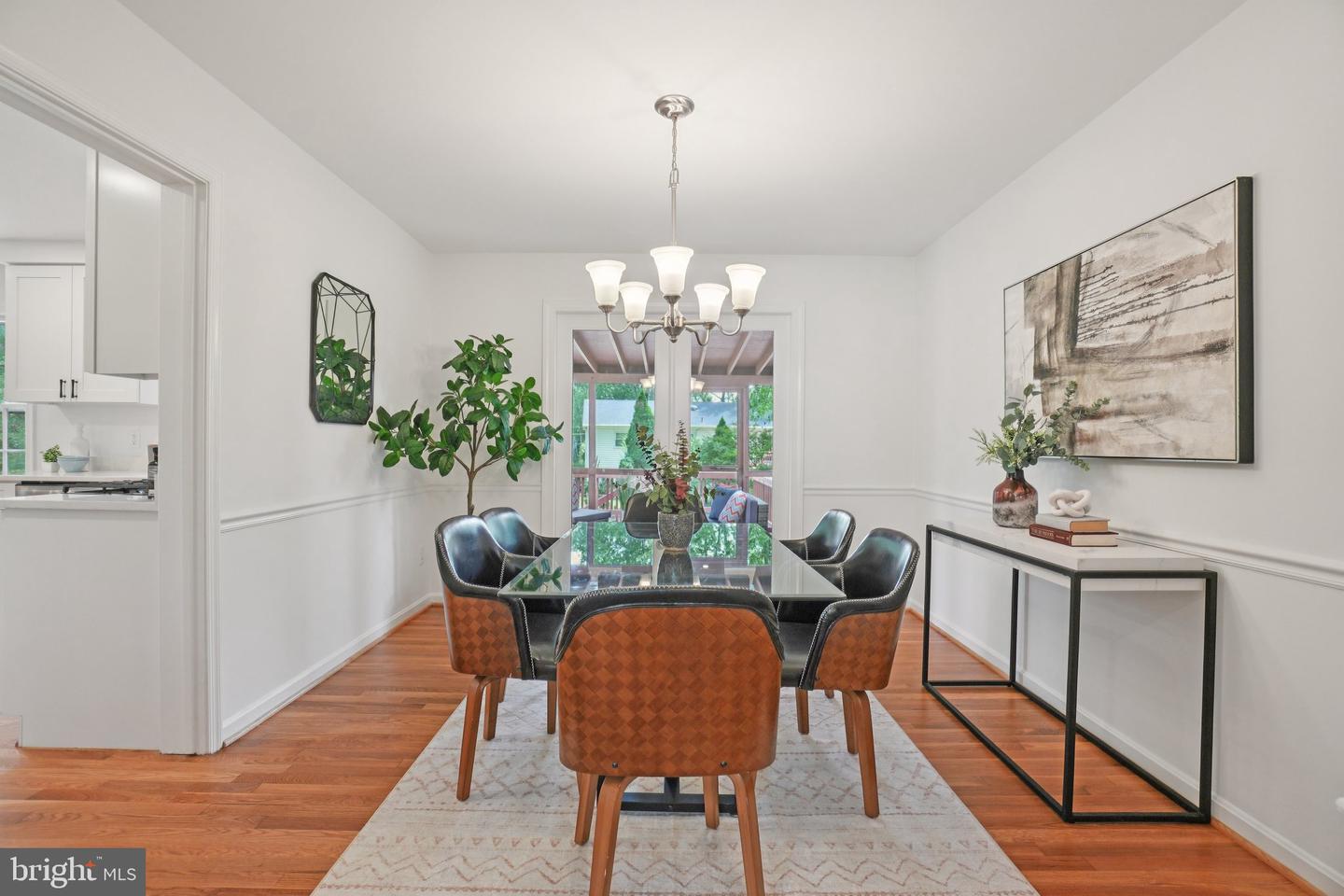 5803 SUNDERLAND CT, ALEXANDRIA, Virginia 22315, 4 Bedrooms Bedrooms, ,4 BathroomsBathrooms,Residential,For sale,5803 SUNDERLAND CT,VAFX2261678 MLS # VAFX2261678