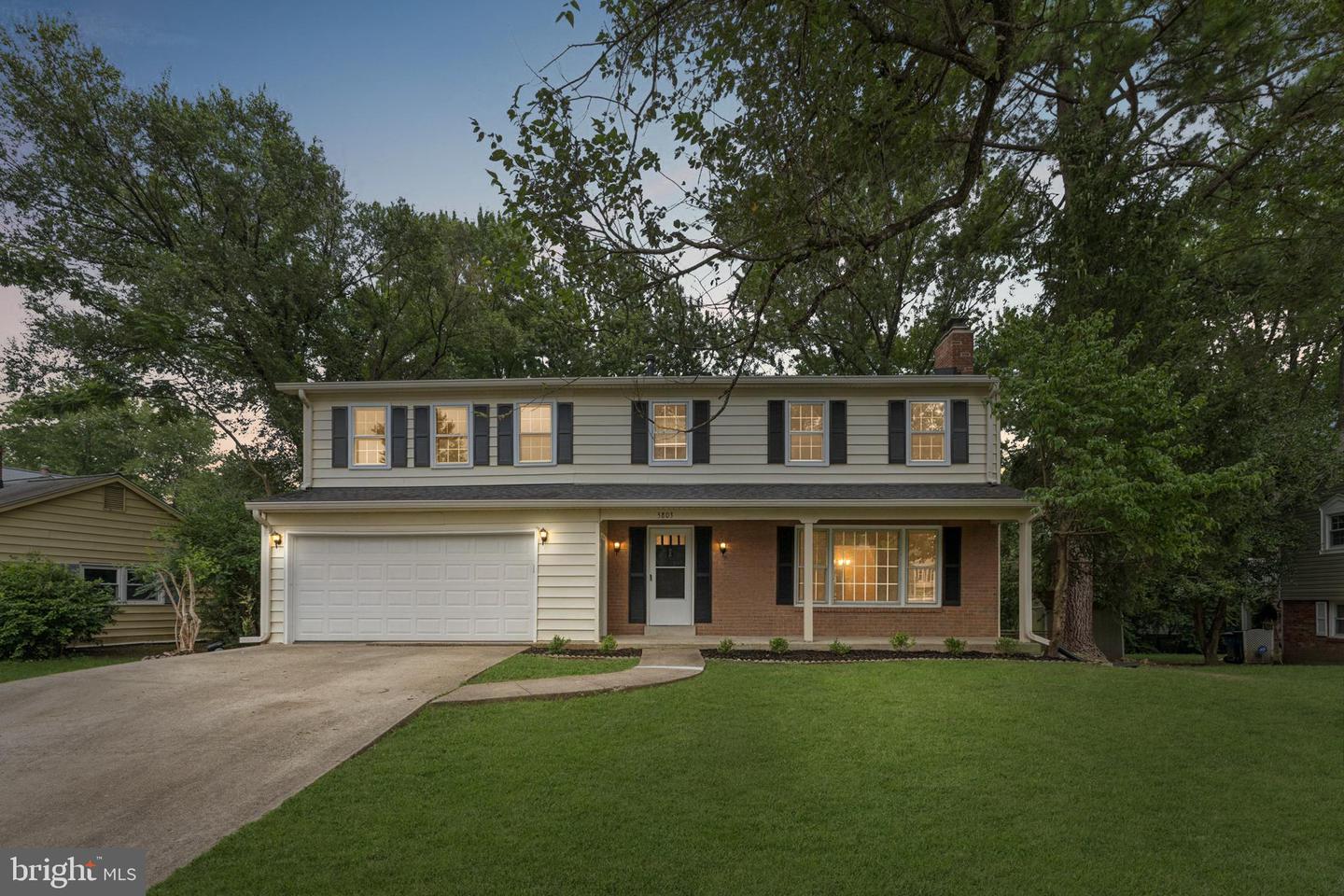 5803 SUNDERLAND CT, ALEXANDRIA, Virginia 22315, 4 Bedrooms Bedrooms, ,4 BathroomsBathrooms,Residential,For sale,5803 SUNDERLAND CT,VAFX2261678 MLS # VAFX2261678