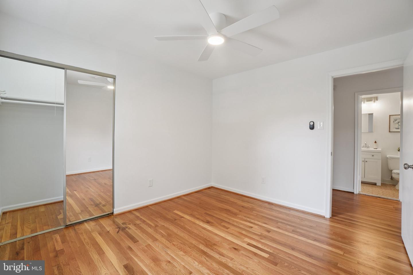 5803 SUNDERLAND CT, ALEXANDRIA, Virginia 22315, 4 Bedrooms Bedrooms, ,4 BathroomsBathrooms,Residential,For sale,5803 SUNDERLAND CT,VAFX2261678 MLS # VAFX2261678