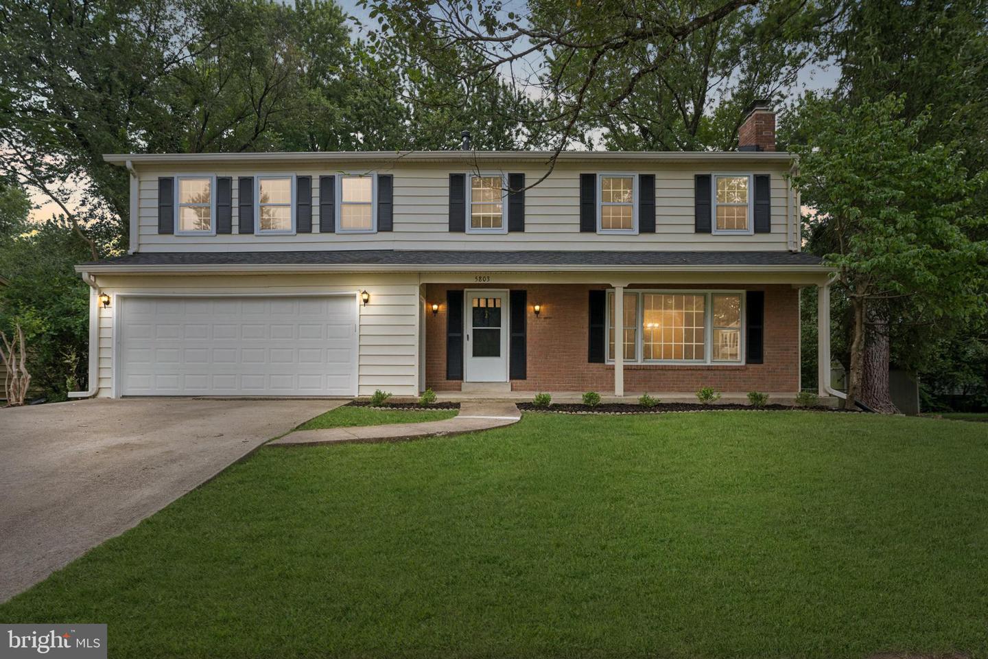 5803 SUNDERLAND CT, ALEXANDRIA, Virginia 22315, 4 Bedrooms Bedrooms, ,4 BathroomsBathrooms,Residential,For sale,5803 SUNDERLAND CT,VAFX2261678 MLS # VAFX2261678