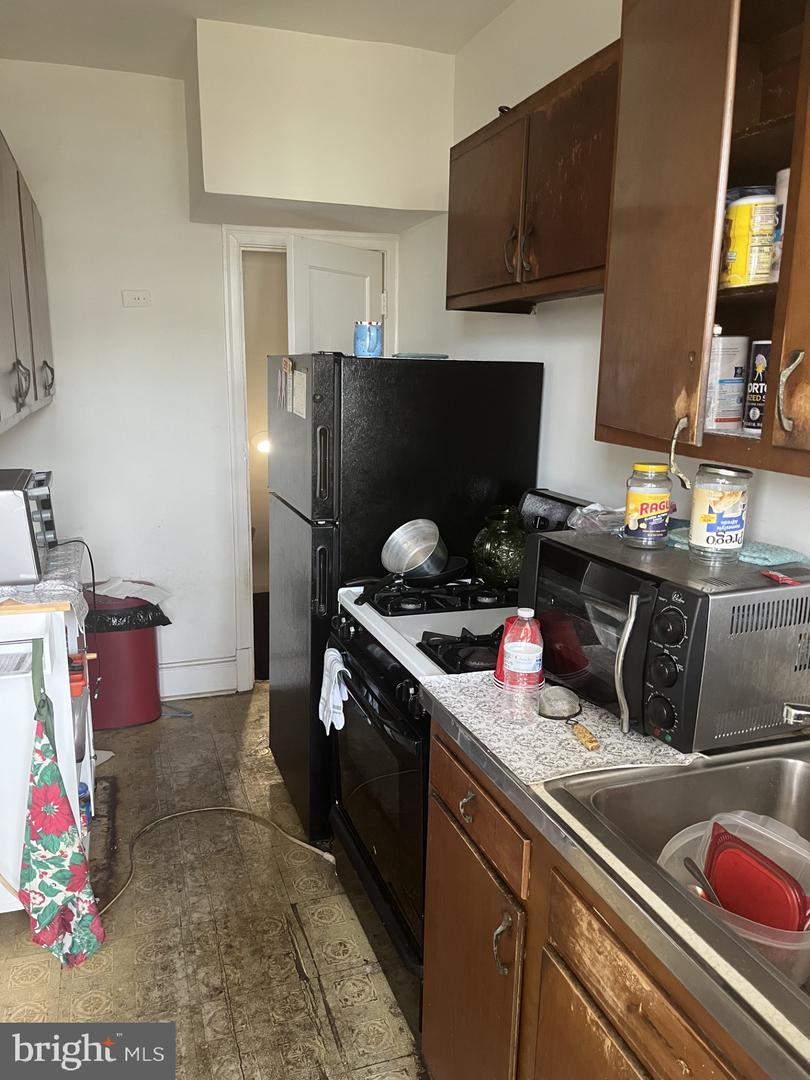 448 DELAFIELD PL NW, WASHINGTON, District Of Columbia 20011, 3 Bedrooms Bedrooms, ,1 BathroomBathrooms,Residential,For sale,448 DELAFIELD PL NW,DCDC2215512 MLS # DCDC2215512