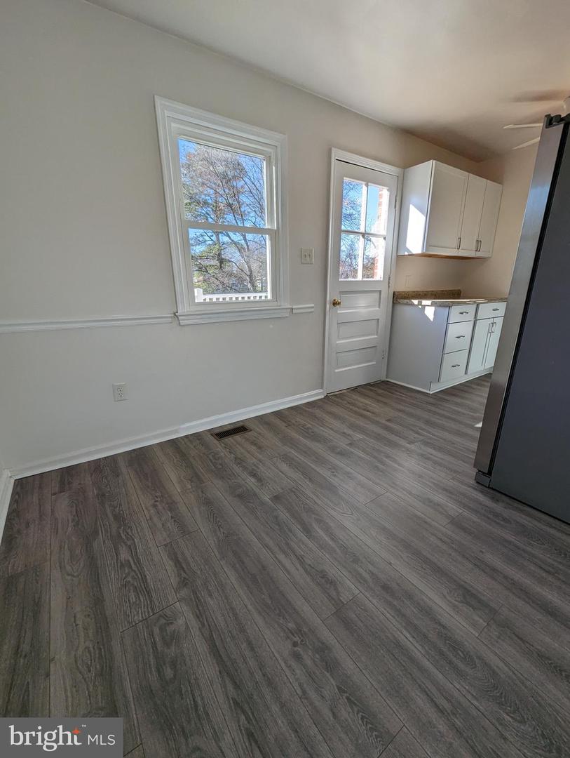 6520 OLD CAROLINA RD, HAYMARKET, Virginia 20169, 2 Bedrooms Bedrooms, ,1 BathroomBathrooms,Residential,For sale,6520 OLD CAROLINA RD,VAPW2103342 MLS # VAPW2103342 6520 OLD CAROLINA RD, HAYMARKET, Virginia 20169, 2 Bedrooms Bedrooms, ,1 BathroomBathrooms,Residential,For sale,6520 OLD CAROLINA RD,VAPW2103342 MLS # VAPW2103342