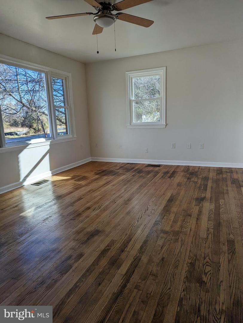 6520 OLD CAROLINA RD, HAYMARKET, Virginia 20169, 2 Bedrooms Bedrooms, ,1 BathroomBathrooms,Residential,For sale,6520 OLD CAROLINA RD,VAPW2103342 MLS # VAPW2103342 6520 OLD CAROLINA RD, HAYMARKET, Virginia 20169, 2 Bedrooms Bedrooms, ,1 BathroomBathrooms,Residential,For sale,6520 OLD CAROLINA RD,VAPW2103342 MLS # VAPW2103342