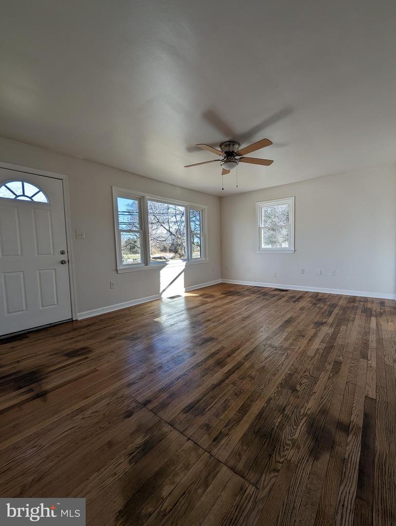 6520 OLD CAROLINA RD, HAYMARKET, Virginia 20169, 2 Bedrooms Bedrooms, ,1 BathroomBathrooms,Residential,For sale,6520 OLD CAROLINA RD,VAPW2103342 MLS # VAPW2103342 6520 OLD CAROLINA RD, HAYMARKET, Virginia 20169, 2 Bedrooms Bedrooms, ,1 BathroomBathrooms,Residential,For sale,6520 OLD CAROLINA RD,VAPW2103342 MLS # VAPW2103342