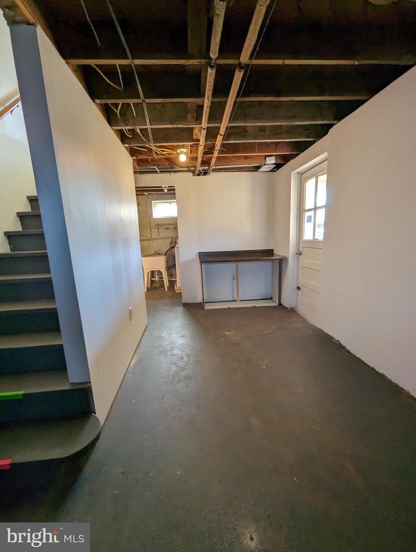 6520 OLD CAROLINA RD, HAYMARKET, Virginia 20169, 2 Bedrooms Bedrooms, ,1 BathroomBathrooms,Residential,For sale,6520 OLD CAROLINA RD,VAPW2103342 MLS # VAPW2103342 6520 OLD CAROLINA RD, HAYMARKET, Virginia 20169, 2 Bedrooms Bedrooms, ,1 BathroomBathrooms,Residential,For sale,6520 OLD CAROLINA RD,VAPW2103342 MLS # VAPW2103342