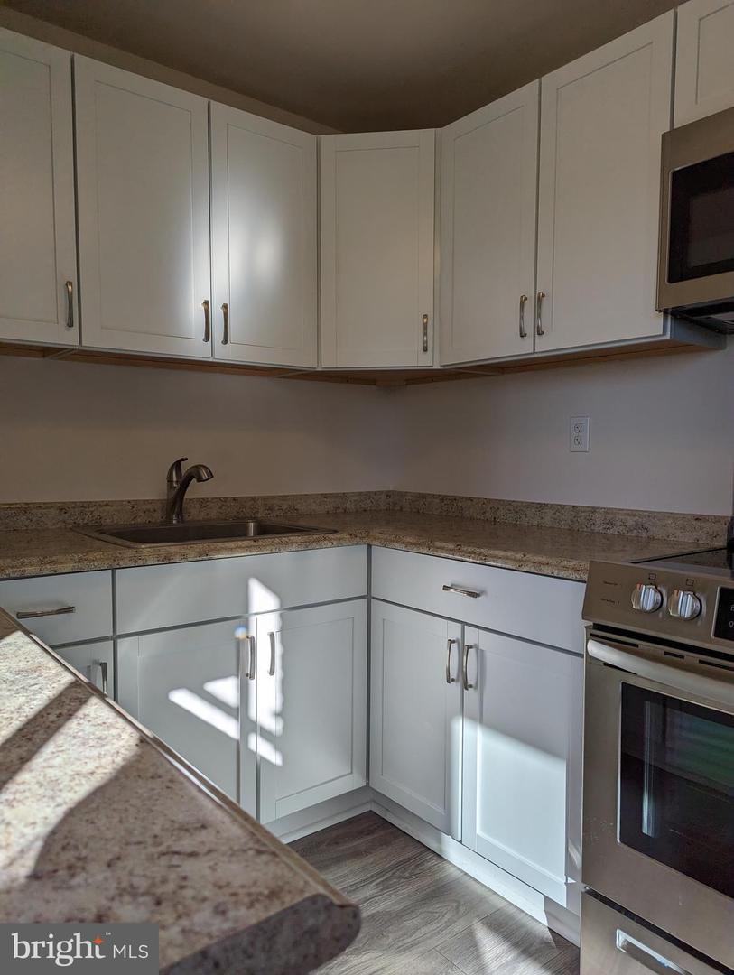 6520 OLD CAROLINA RD, HAYMARKET, Virginia 20169, 2 Bedrooms Bedrooms, ,1 BathroomBathrooms,Residential,For sale,6520 OLD CAROLINA RD,VAPW2103342 MLS # VAPW2103342 6520 OLD CAROLINA RD, HAYMARKET, Virginia 20169, 2 Bedrooms Bedrooms, ,1 BathroomBathrooms,Residential,For sale,6520 OLD CAROLINA RD,VAPW2103342 MLS # VAPW2103342