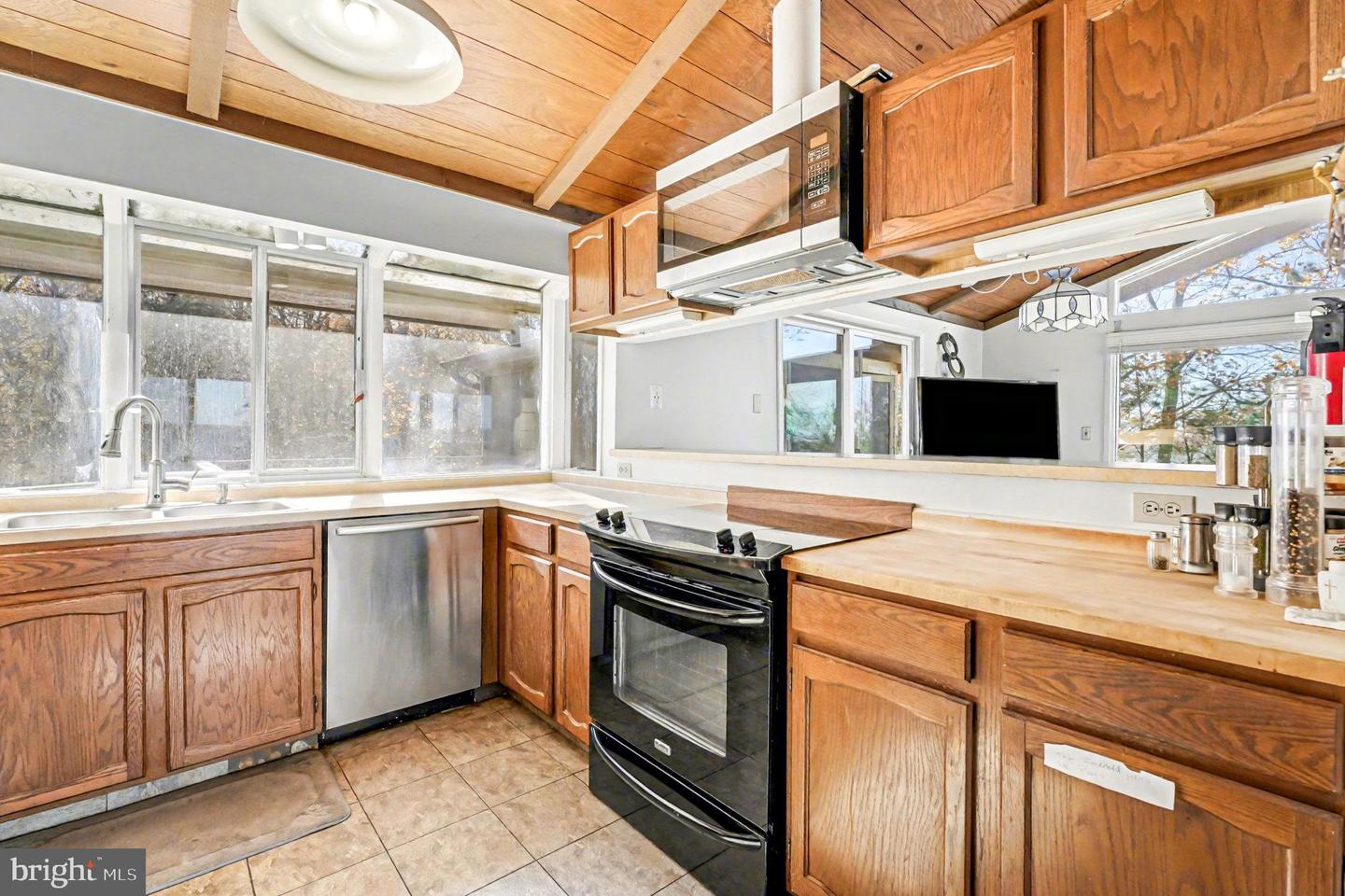 16031 ARTHUR RD, KING GEORGE, Virginia 22485, 4 Bedrooms Bedrooms, ,2 BathroomsBathrooms,Residential,For sale,16031 ARTHUR RD,VAKG2007004 MLS # VAKG2007004 16031 ARTHUR RD, KING GEORGE, Virginia 22485, 4 Bedrooms Bedrooms, ,2 BathroomsBathrooms,Residential,For sale,16031 ARTHUR RD,VAKG2007004 MLS # VAKG2007004