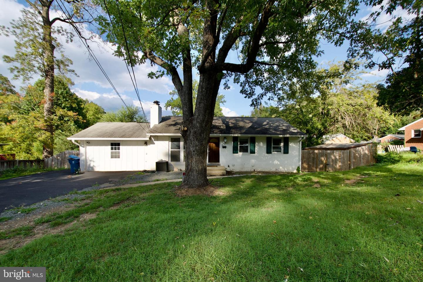 7538 AXTON ST, SPRINGFIELD, Virginia 22151, 4 Bedrooms Bedrooms, ,2 BathroomsBathrooms,Residential,For sale,7538 AXTON ST,VAFX2267296 MLS # VAFX2267296