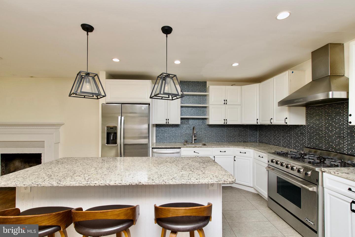 7538 AXTON ST, SPRINGFIELD, Virginia 22151, 4 Bedrooms Bedrooms, ,2 BathroomsBathrooms,Residential,For sale,7538 AXTON ST,VAFX2267296 MLS # VAFX2267296