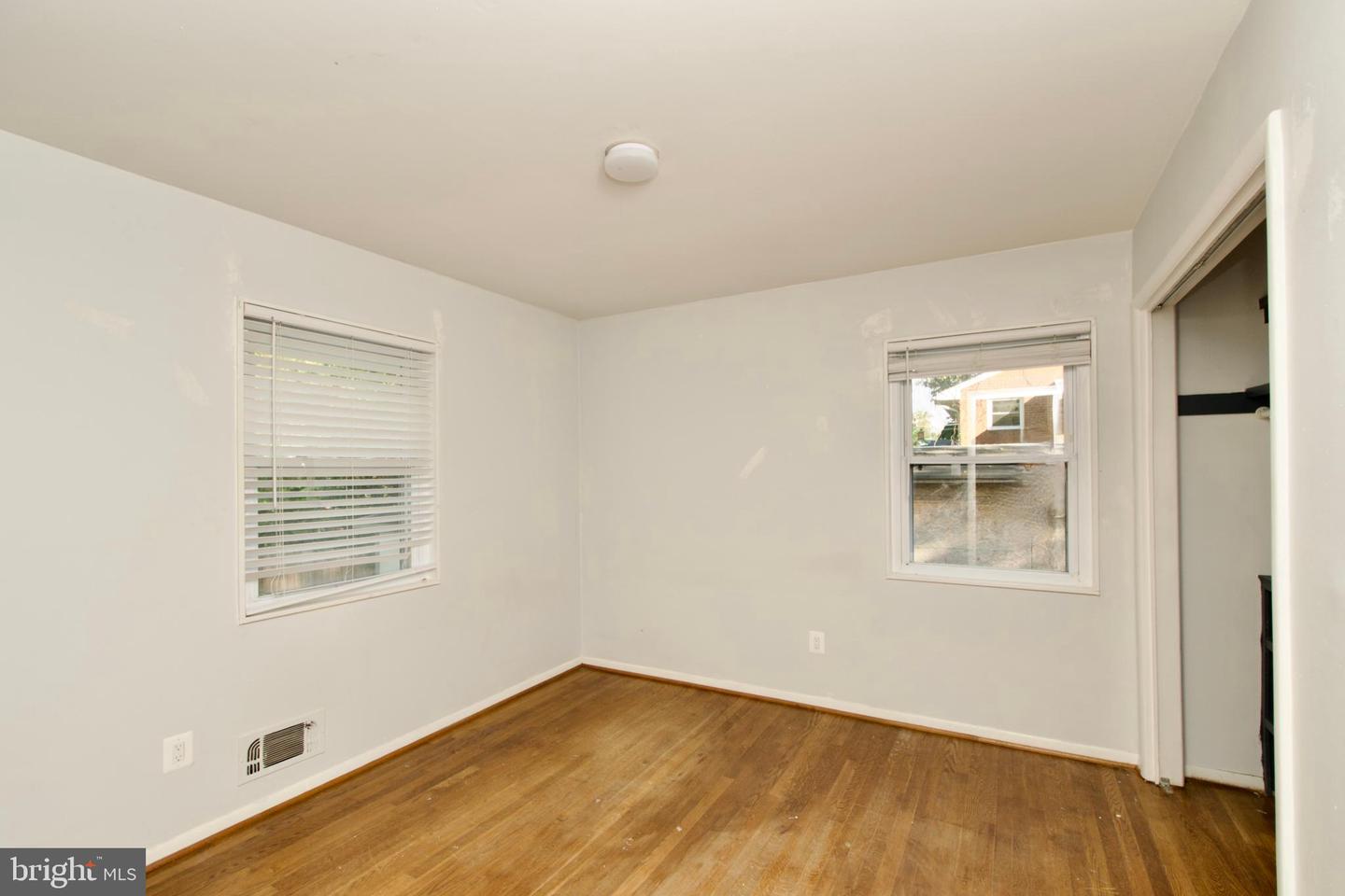 7538 AXTON ST, SPRINGFIELD, Virginia 22151, 4 Bedrooms Bedrooms, ,2 BathroomsBathrooms,Residential,For sale,7538 AXTON ST,VAFX2267296 MLS # VAFX2267296