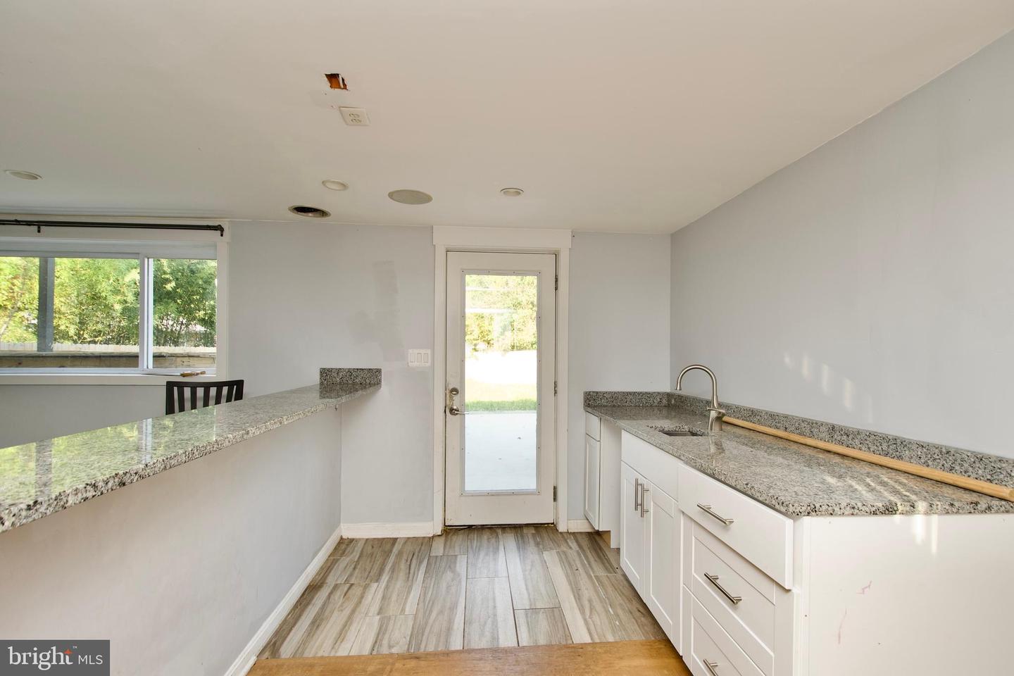 7538 AXTON ST, SPRINGFIELD, Virginia 22151, 4 Bedrooms Bedrooms, ,2 BathroomsBathrooms,Residential,For sale,7538 AXTON ST,VAFX2267296 MLS # VAFX2267296