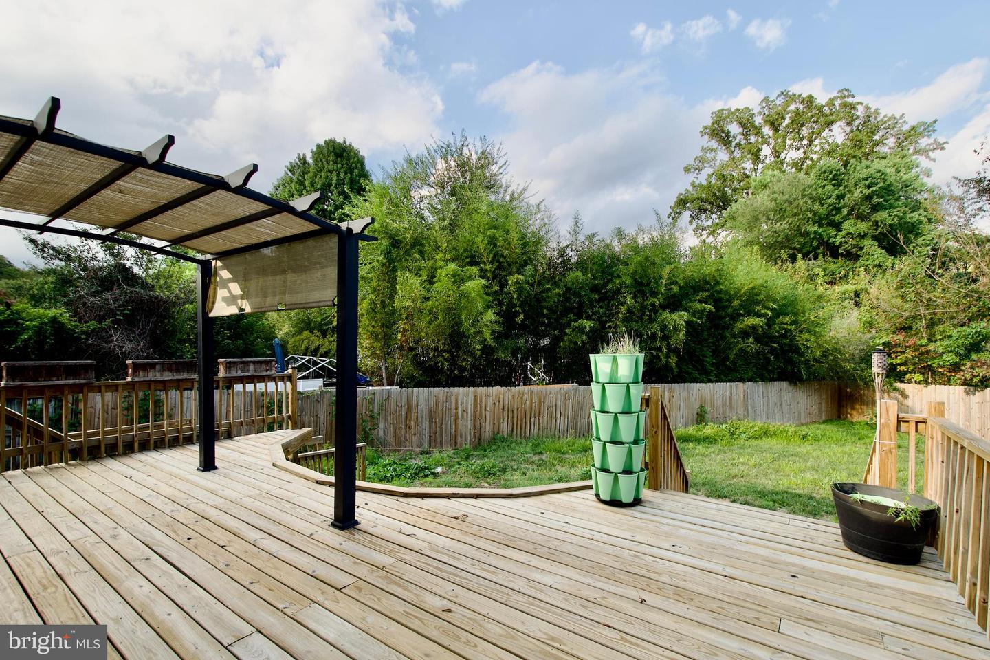 7538 AXTON ST, SPRINGFIELD, Virginia 22151, 4 Bedrooms Bedrooms, ,2 BathroomsBathrooms,Residential,For sale,7538 AXTON ST,VAFX2267296 MLS # VAFX2267296