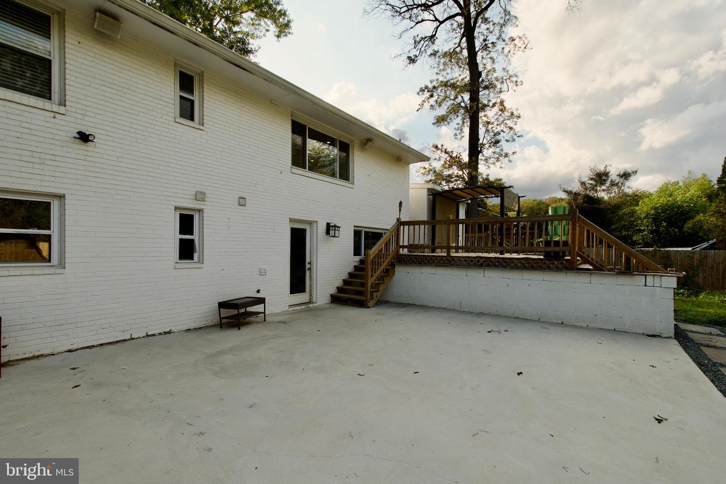 7538 AXTON ST, SPRINGFIELD, Virginia 22151, 4 Bedrooms Bedrooms, ,2 BathroomsBathrooms,Residential,For sale,7538 AXTON ST,VAFX2267296 MLS # VAFX2267296