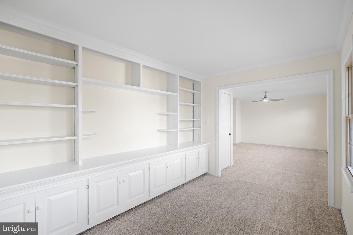 34 N GARFIELD ST, ARLINGTON, Virginia 22201, 4 Bedrooms Bedrooms, ,3 BathroomsBathrooms,Residential,For sale,34 N GARFIELD ST,VAAR2063828 MLS # VAAR2063828