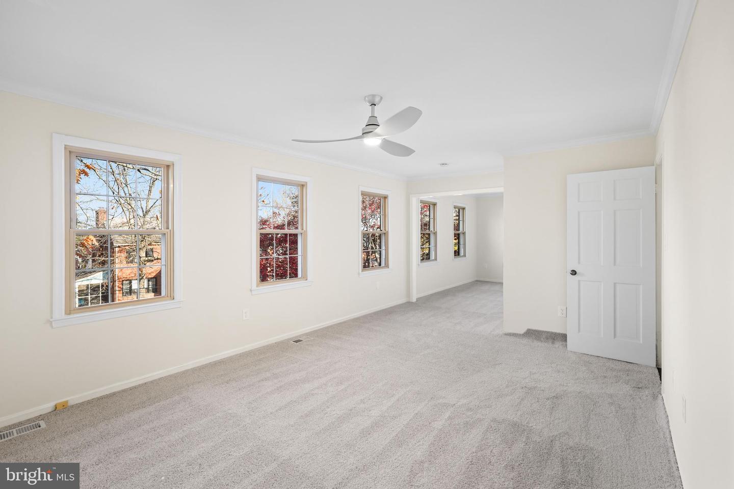 34 N GARFIELD ST, ARLINGTON, Virginia 22201, 4 Bedrooms Bedrooms, ,3 BathroomsBathrooms,Residential,For sale,34 N GARFIELD ST,VAAR2063828 MLS # VAAR2063828