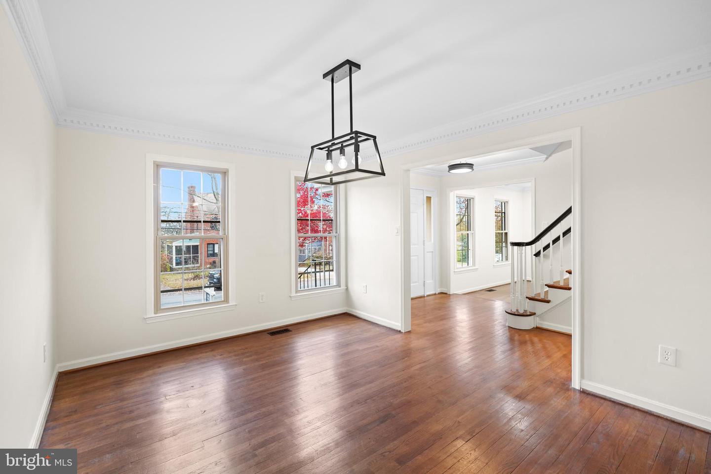 34 N GARFIELD ST, ARLINGTON, Virginia 22201, 4 Bedrooms Bedrooms, ,3 BathroomsBathrooms,Residential,For sale,34 N GARFIELD ST,VAAR2063828 MLS # VAAR2063828