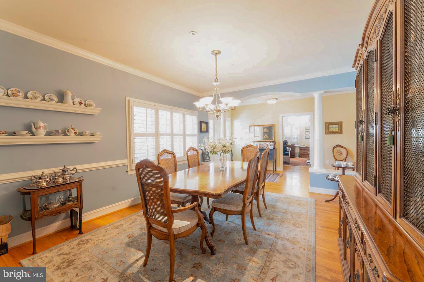 6956 BIRCH ST, FALLS CHURCH, Virginia 22046, 5 Bedrooms Bedrooms, ,5 BathroomsBathrooms,Residential,For sale,6956 BIRCH ST,VAFX2268090 MLS # VAFX2268090