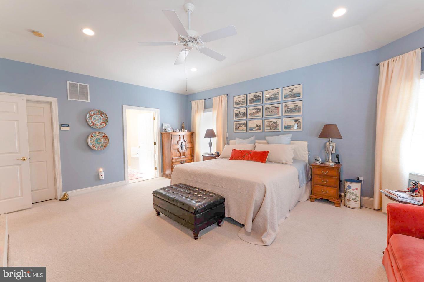 6956 BIRCH ST, FALLS CHURCH, Virginia 22046, 5 Bedrooms Bedrooms, ,5 BathroomsBathrooms,Residential,For sale,6956 BIRCH ST,VAFX2268090 MLS # VAFX2268090