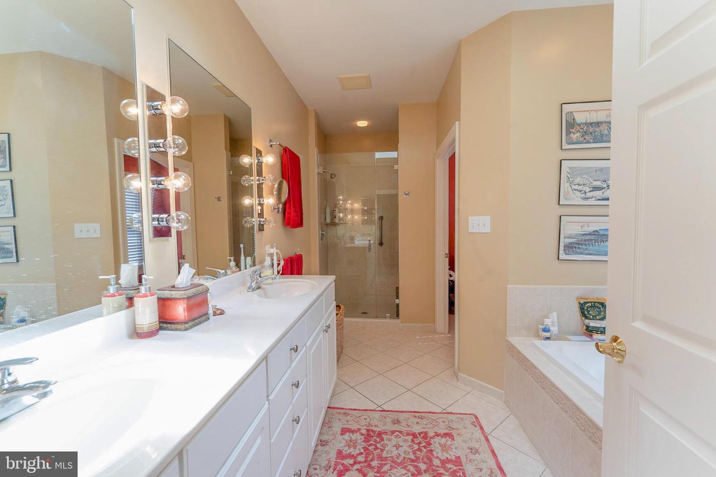 6956 BIRCH ST, FALLS CHURCH, Virginia 22046, 5 Bedrooms Bedrooms, ,5 BathroomsBathrooms,Residential,For sale,6956 BIRCH ST,VAFX2268090 MLS # VAFX2268090