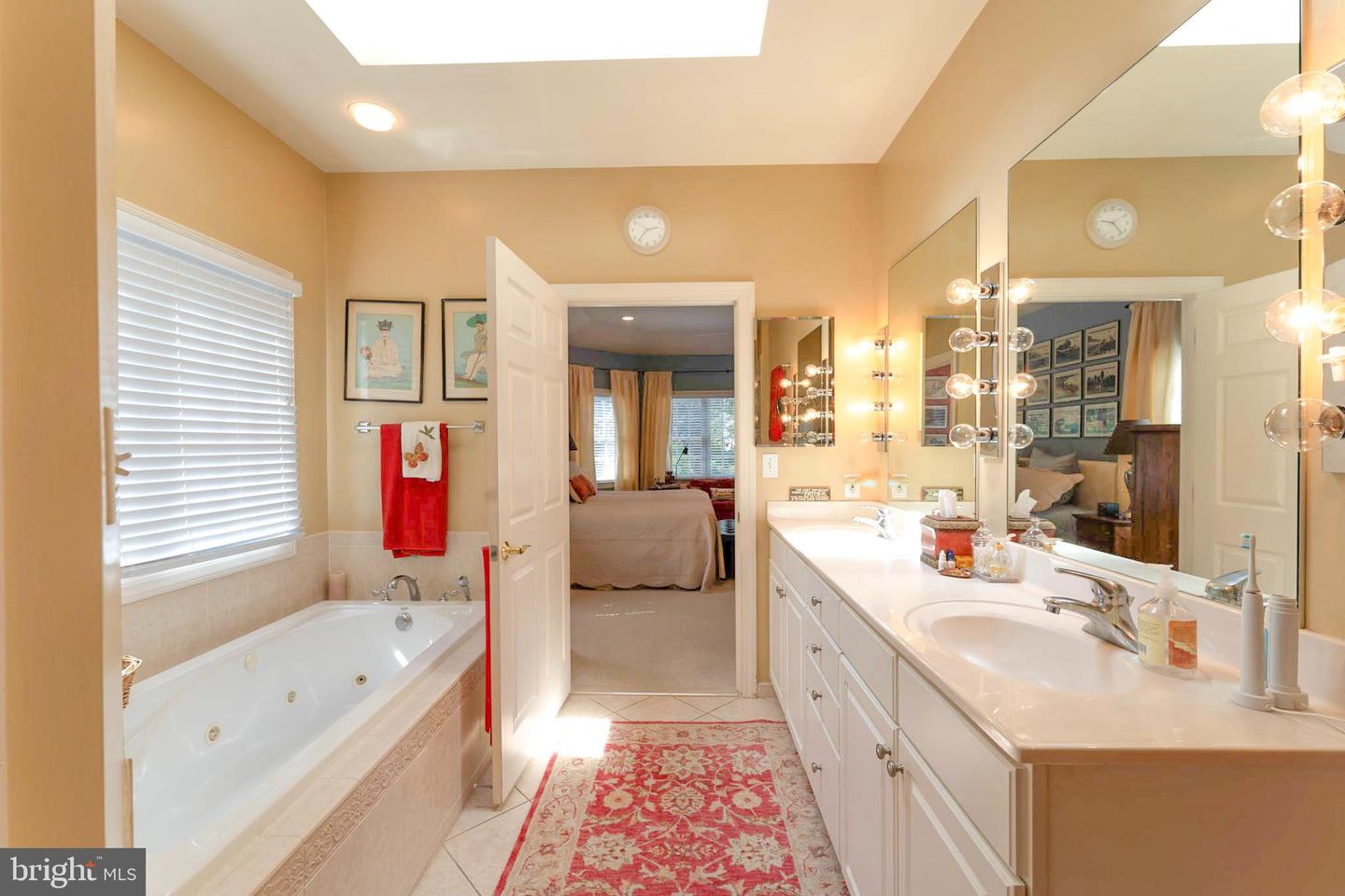 6956 BIRCH ST, FALLS CHURCH, Virginia 22046, 5 Bedrooms Bedrooms, ,5 BathroomsBathrooms,Residential,For sale,6956 BIRCH ST,VAFX2268090 MLS # VAFX2268090