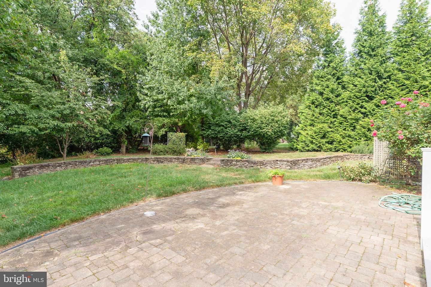 6956 BIRCH ST, FALLS CHURCH, Virginia 22046, 5 Bedrooms Bedrooms, ,5 BathroomsBathrooms,Residential,For sale,6956 BIRCH ST,VAFX2268090 MLS # VAFX2268090