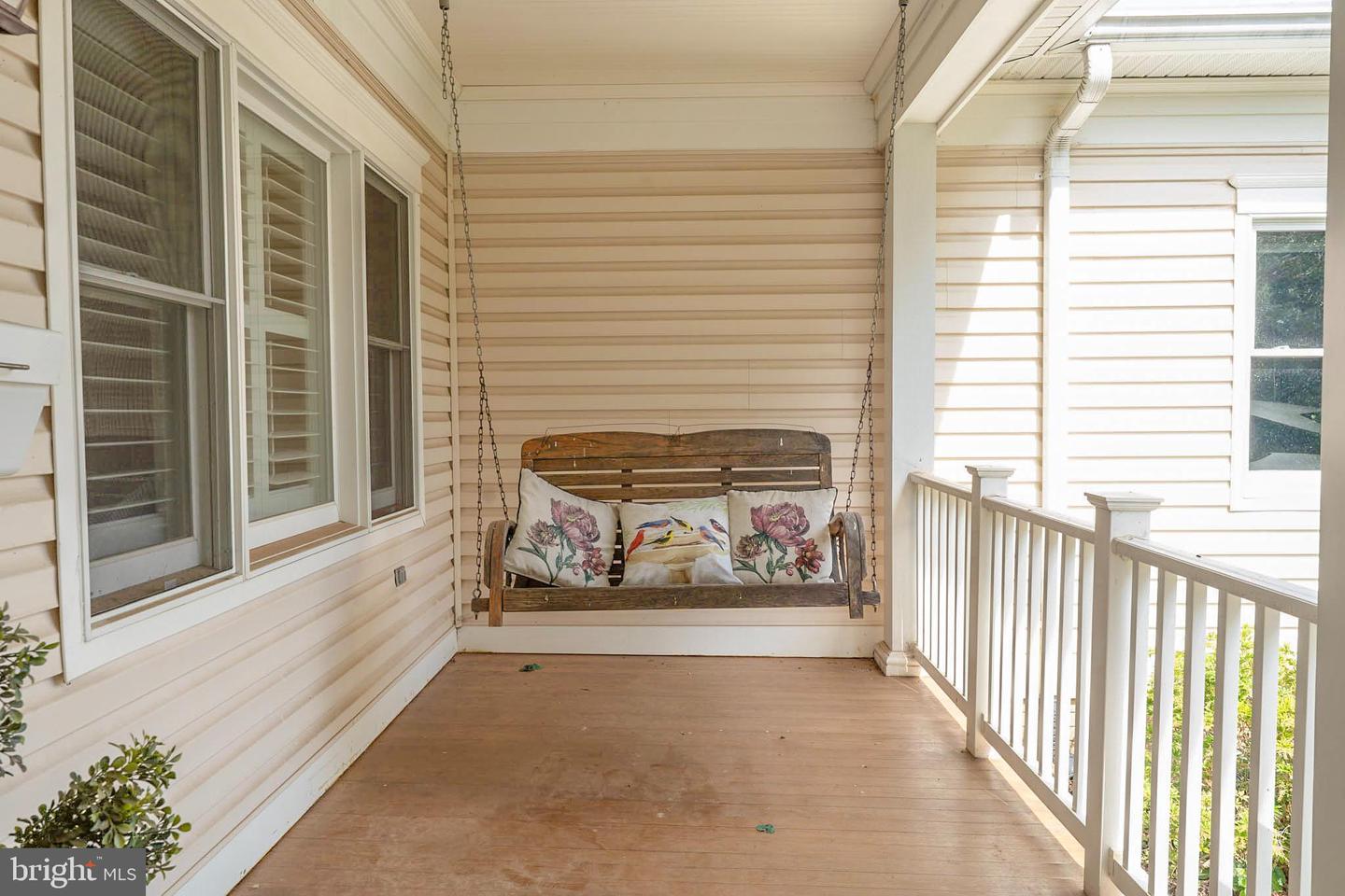 6956 BIRCH ST, FALLS CHURCH, Virginia 22046, 5 Bedrooms Bedrooms, ,5 BathroomsBathrooms,Residential,For sale,6956 BIRCH ST,VAFX2268090 MLS # VAFX2268090