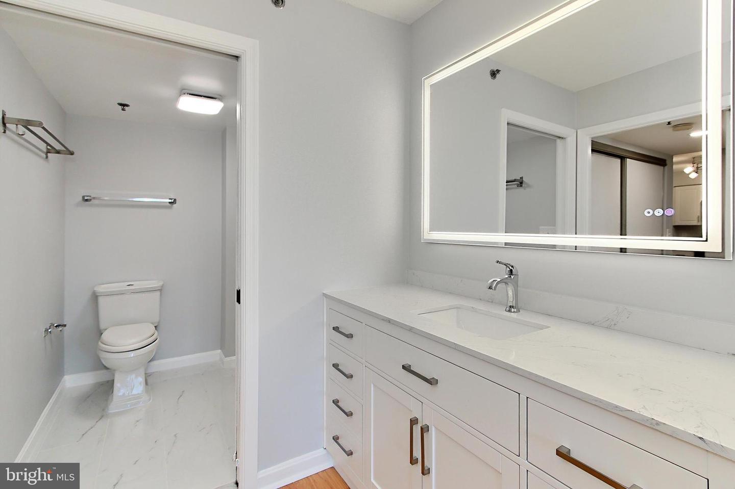 2121 JAMIESON AVE #710, ALEXANDRIA, Virginia 22314, 1 Bedroom Bedrooms, ,1 BathroomBathrooms,Residential,For sale,2121 JAMIESON AVE #710,VAAX2050032 MLS # VAAX2050032