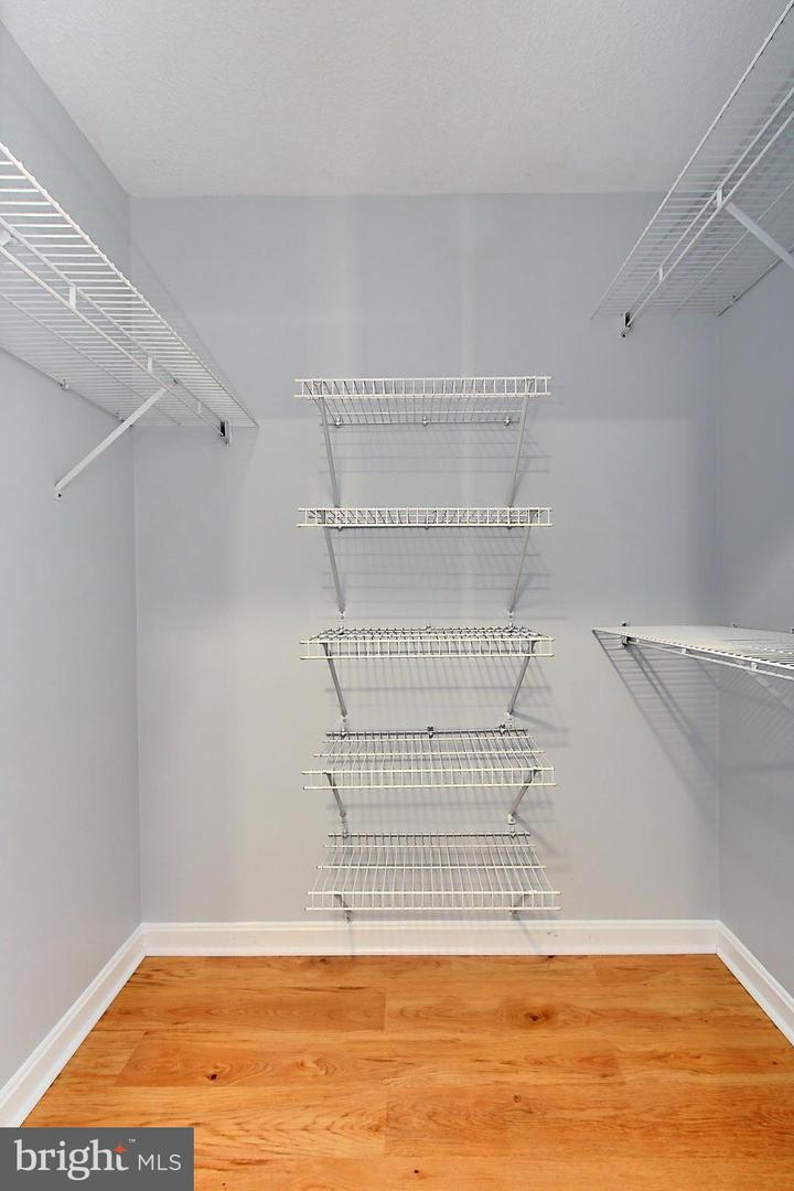 2121 JAMIESON AVE #710, ALEXANDRIA, Virginia 22314, 1 Bedroom Bedrooms, ,1 BathroomBathrooms,Residential,For sale,2121 JAMIESON AVE #710,VAAX2050032 MLS # VAAX2050032