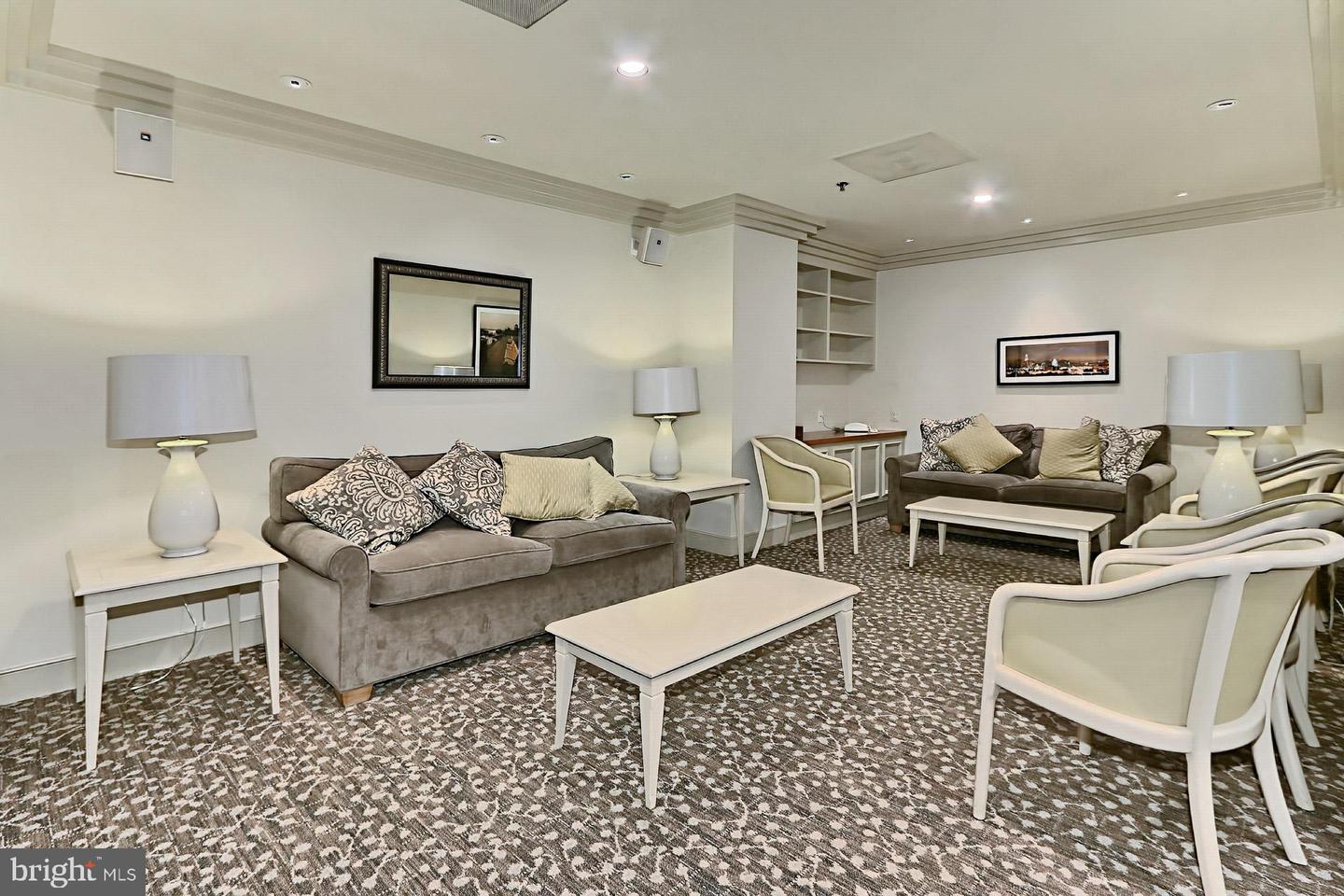 2121 JAMIESON AVE #710, ALEXANDRIA, Virginia 22314, 1 Bedroom Bedrooms, ,1 BathroomBathrooms,Residential,For sale,2121 JAMIESON AVE #710,VAAX2050032 MLS # VAAX2050032