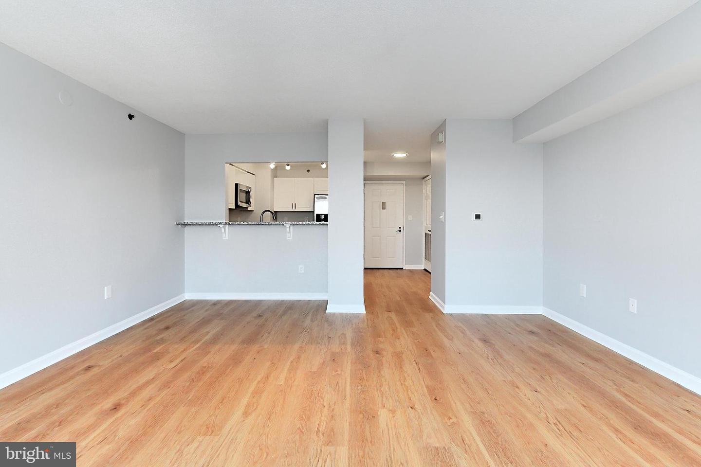 2121 JAMIESON AVE #710, ALEXANDRIA, Virginia 22314, 1 Bedroom Bedrooms, ,1 BathroomBathrooms,Residential,For sale,2121 JAMIESON AVE #710,VAAX2050032 MLS # VAAX2050032