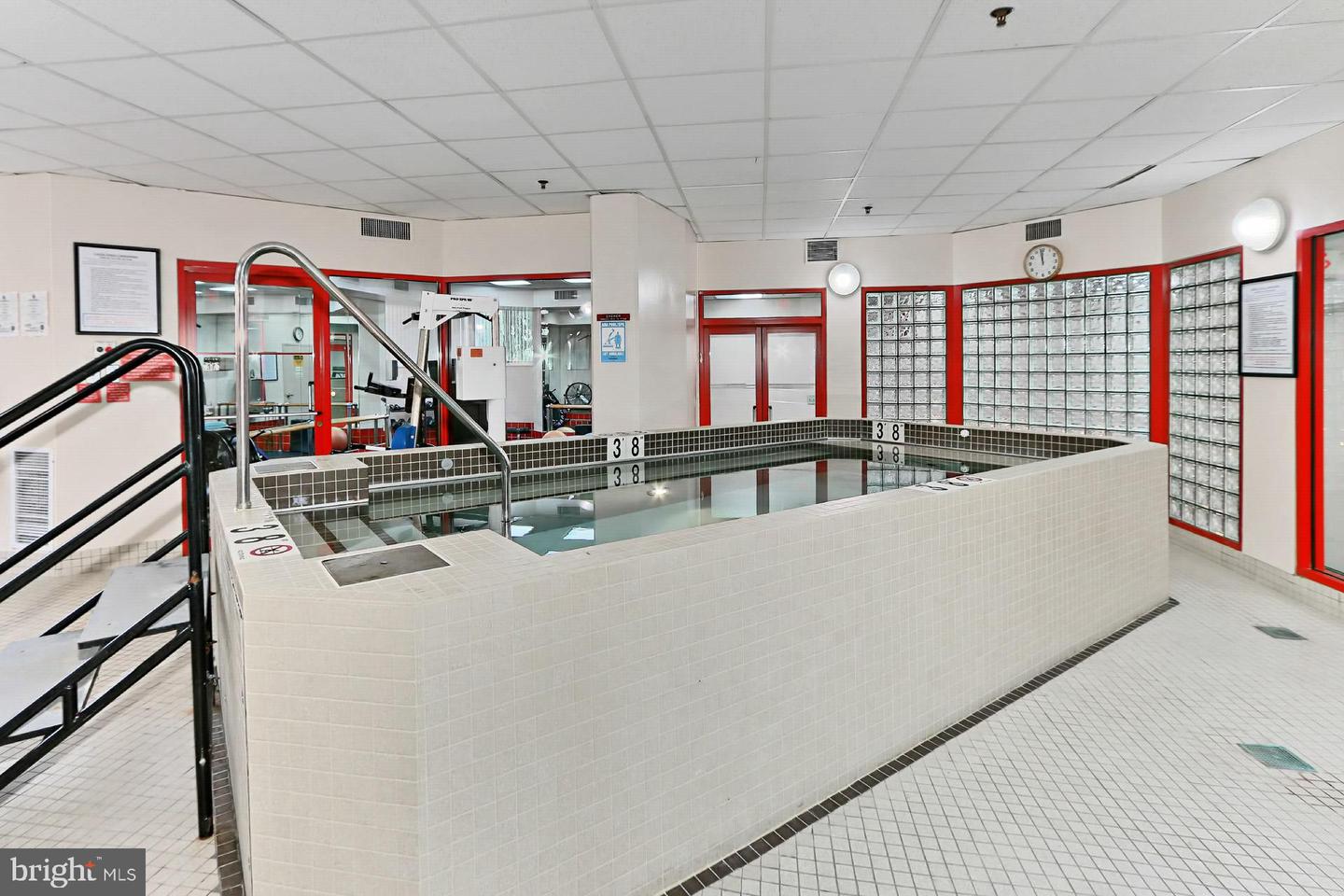 2121 JAMIESON AVE #710, ALEXANDRIA, Virginia 22314, 1 Bedroom Bedrooms, ,1 BathroomBathrooms,Residential,For sale,2121 JAMIESON AVE #710,VAAX2050032 MLS # VAAX2050032