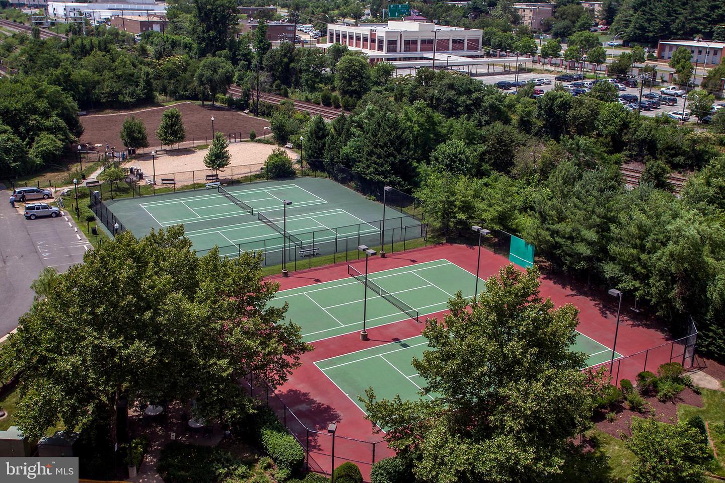 2121 JAMIESON AVE #710, ALEXANDRIA, Virginia 22314, 1 Bedroom Bedrooms, ,1 BathroomBathrooms,Residential,For sale,2121 JAMIESON AVE #710,VAAX2050032 MLS # VAAX2050032