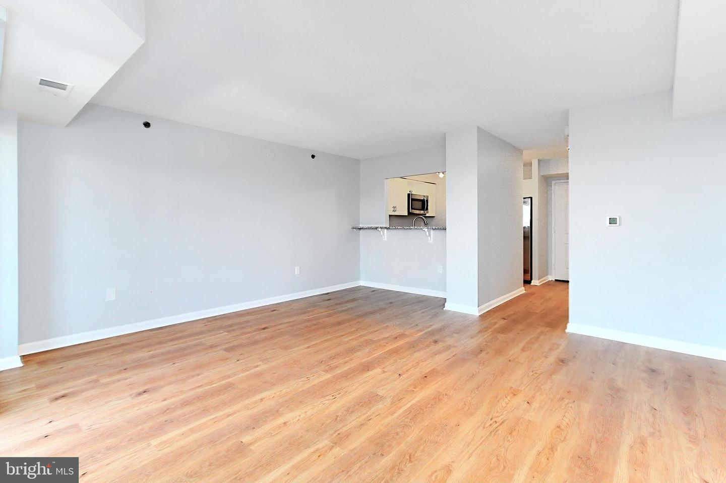 2121 JAMIESON AVE #710, ALEXANDRIA, Virginia 22314, 1 Bedroom Bedrooms, ,1 BathroomBathrooms,Residential,For sale,2121 JAMIESON AVE #710,VAAX2050032 MLS # VAAX2050032