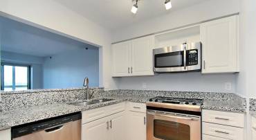 2121 JAMIESON AVE #710, ALEXANDRIA, Virginia 22314, 1 Bedroom Bedrooms, ,1 BathroomBathrooms,Residential,For sale,2121 JAMIESON AVE #710,VAAX2050032 MLS # VAAX2050032