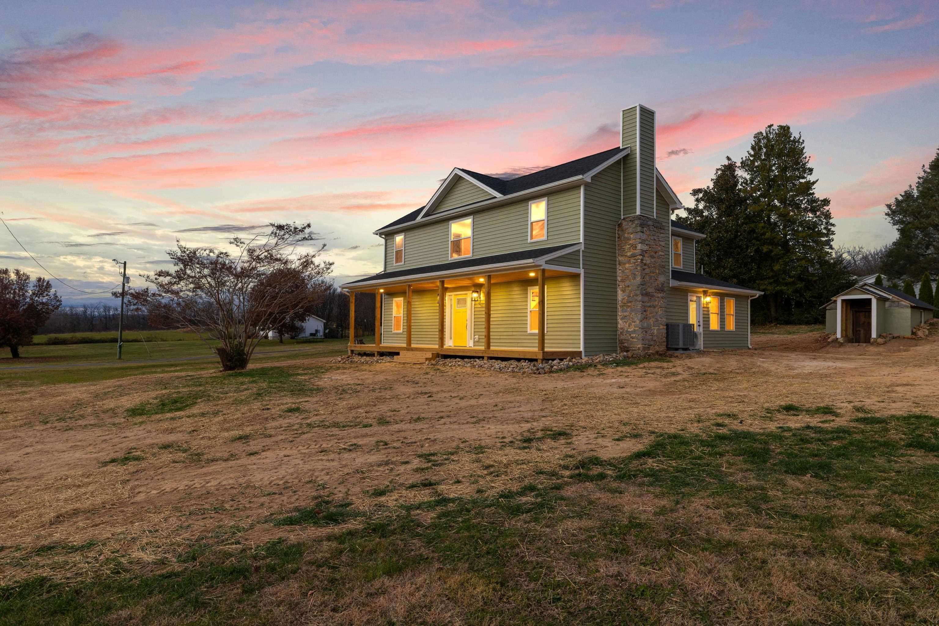 1800 STUARTS DRAFT HWY, STUARTS DRAFT, Virginia 24477, 4 Bedrooms Bedrooms, ,3 BathroomsBathrooms,Residential,1800 STUARTS DRAFT HWY,671228 MLS # 671228