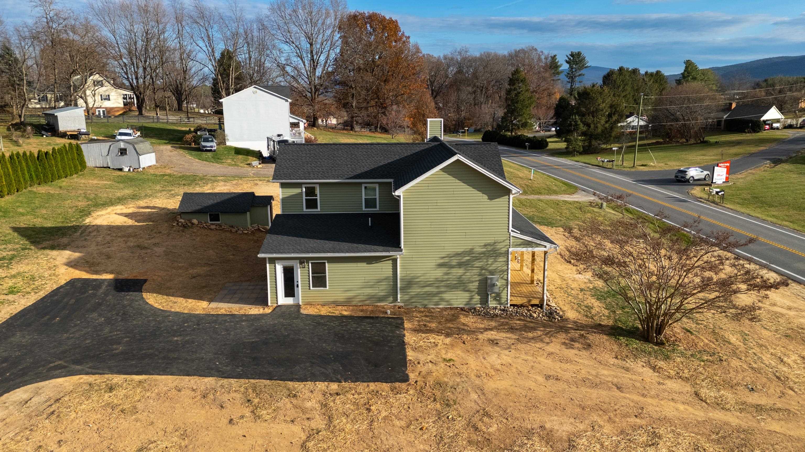 1800 STUARTS DRAFT HWY, STUARTS DRAFT, Virginia 24477, 4 Bedrooms Bedrooms, ,3 BathroomsBathrooms,Residential,1800 STUARTS DRAFT HWY,671228 MLS # 671228