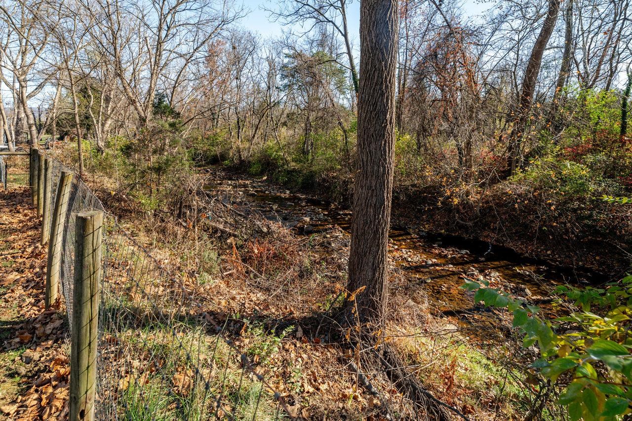 410 E ROCKINGHAM ST, ELKTON, Virginia 22827, 4 Bedrooms Bedrooms, ,2 BathroomsBathrooms,Residential,410 E ROCKINGHAM ST,671238 MLS # 671238