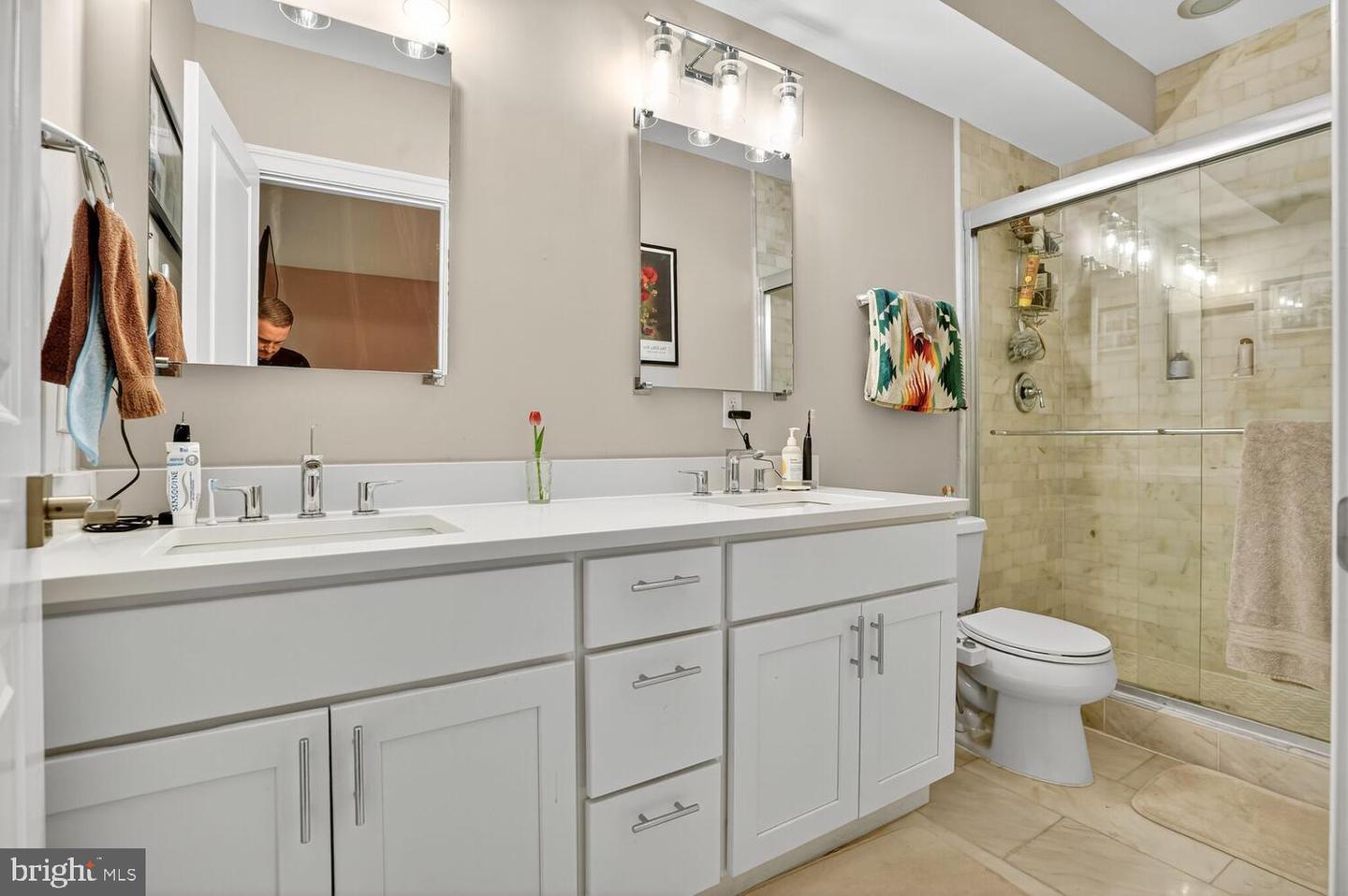 1014 10TH ST NE #1, WASHINGTON, District Of Columbia 20002, 2 Bedrooms Bedrooms, ,2 BathroomsBathrooms,Residential,For sale,1014 10TH ST NE #1,DCDC2225002 MLS # DCDC2225002