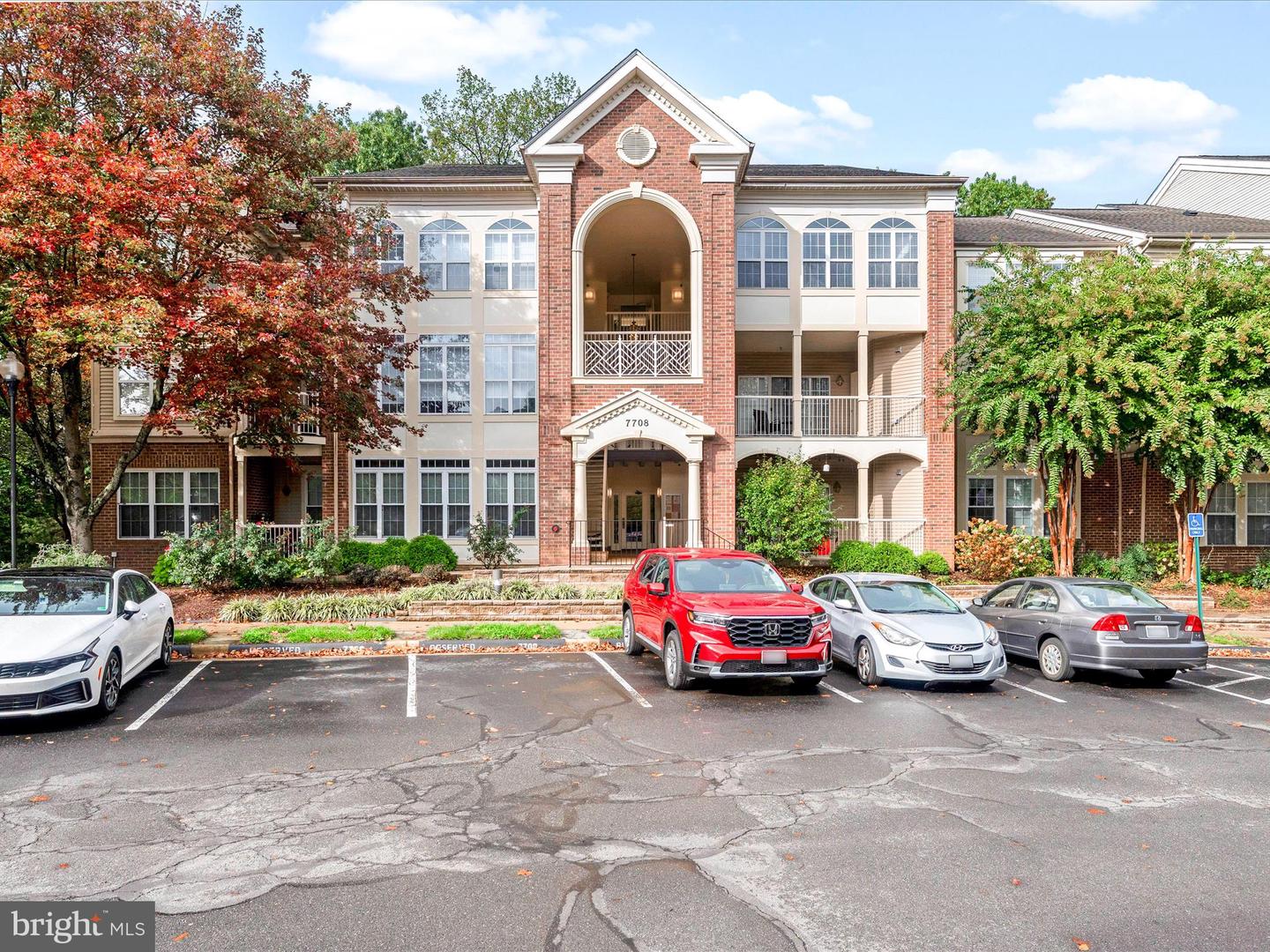 7708-B HAYNES POINT WAY #9B, ALEXANDRIA, Virginia 22315, 2 Bedrooms Bedrooms, ,2 BathroomsBathrooms,Residential,For sale,7708-B HAYNES POINT WAY #9B,VAFX2273340 MLS # VAFX2273340