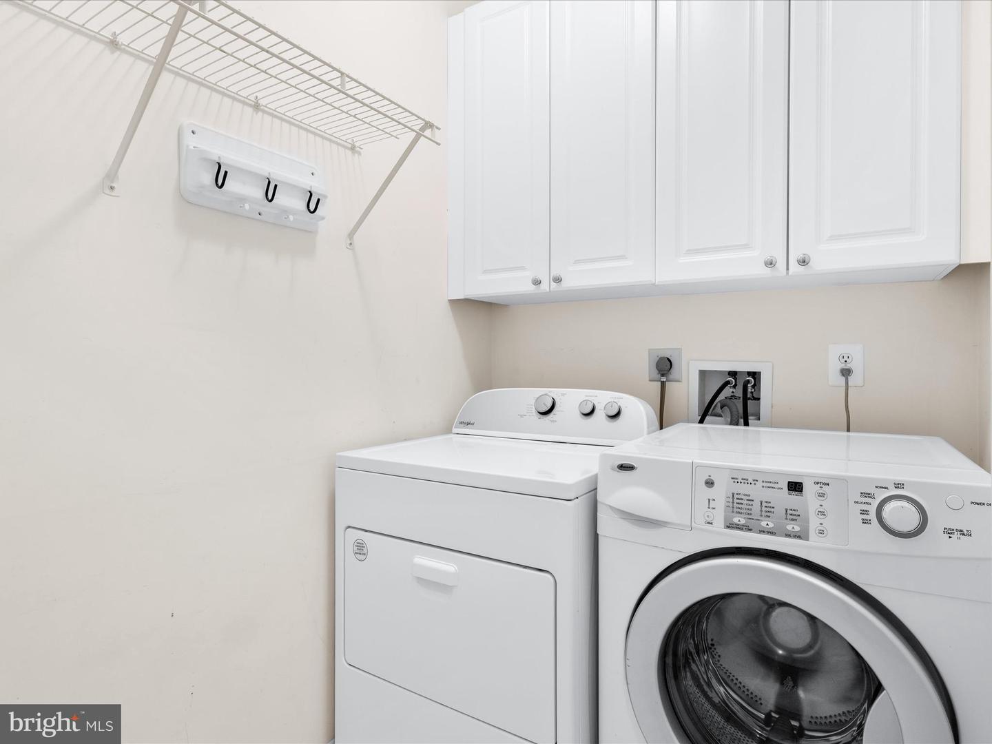 7708-B HAYNES POINT WAY #9B, ALEXANDRIA, Virginia 22315, 2 Bedrooms Bedrooms, ,2 BathroomsBathrooms,Residential,For sale,7708-B HAYNES POINT WAY #9B,VAFX2273340 MLS # VAFX2273340