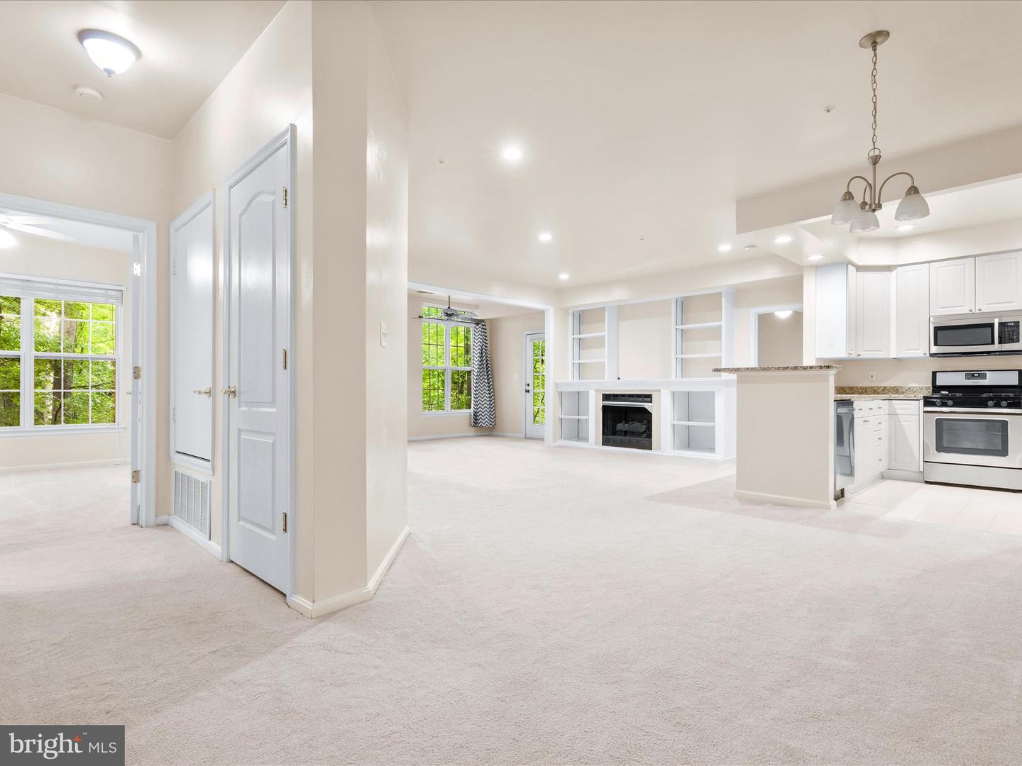 7708-B HAYNES POINT WAY #9B, ALEXANDRIA, Virginia 22315, 2 Bedrooms Bedrooms, ,2 BathroomsBathrooms,Residential,For sale,7708-B HAYNES POINT WAY #9B,VAFX2273340 MLS # VAFX2273340