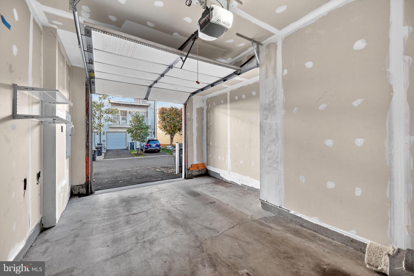 8015 CRESCENT PARK DR, GAINESVILLE, Virginia 20155, 3 Bedrooms Bedrooms, ,2 BathroomsBathrooms,Residential,For sale,8015 CRESCENT PARK DR,VAPW2105812 MLS # VAPW2105812 8015 CRESCENT PARK DR, GAINESVILLE, Virginia 20155, 3 Bedrooms Bedrooms, ,2 BathroomsBathrooms,Residential,For sale,8015 CRESCENT PARK DR,VAPW2105812 MLS # VAPW2105812