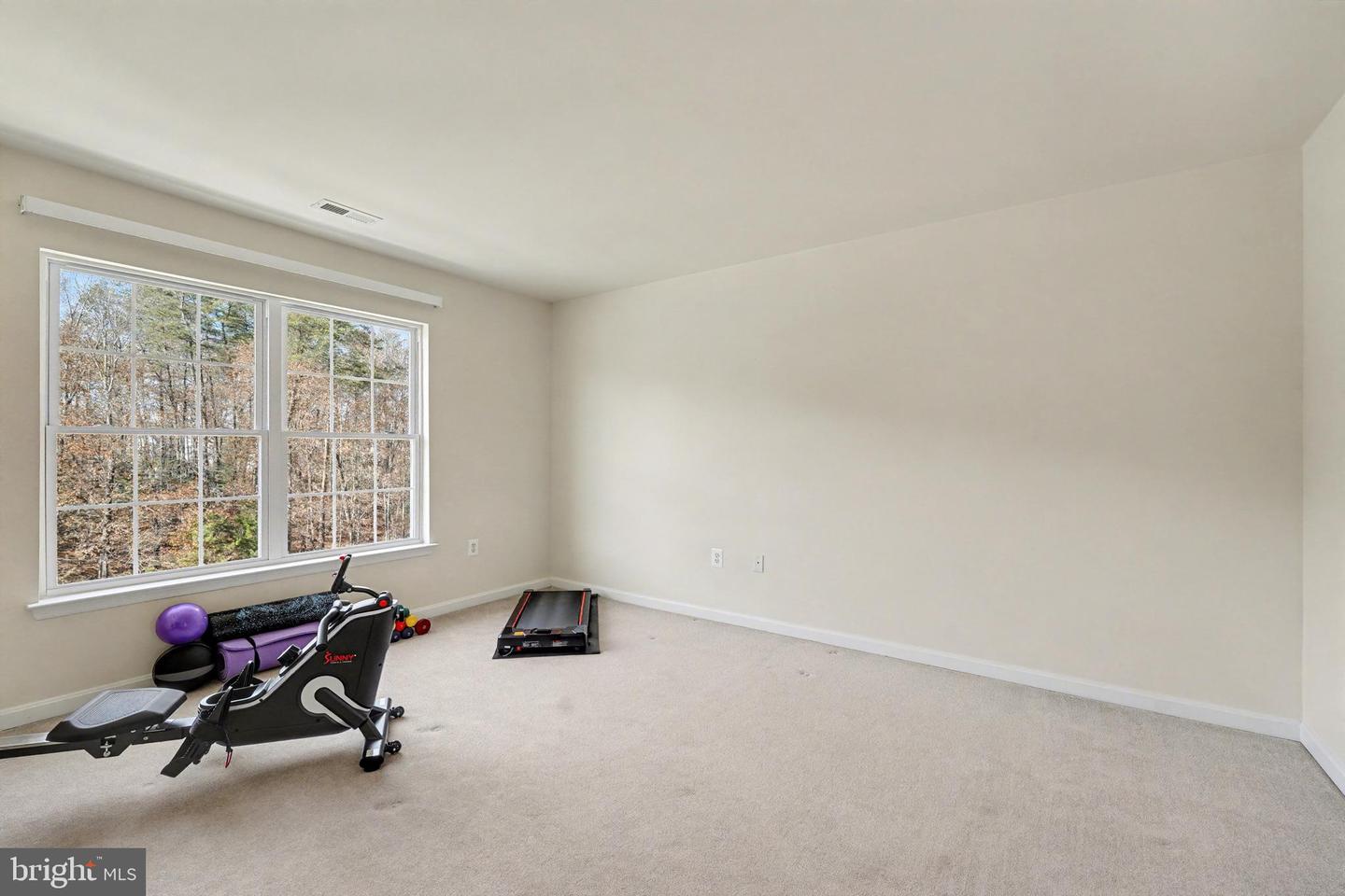 9923 HOLLAND MEADOWS CT, FREDERICKSBURG, Virginia 22408, 4 Bedrooms Bedrooms, ,2 BathroomsBathrooms,Residential,For sale,9923 HOLLAND MEADOWS CT,VASP2037080 MLS # VASP2037080