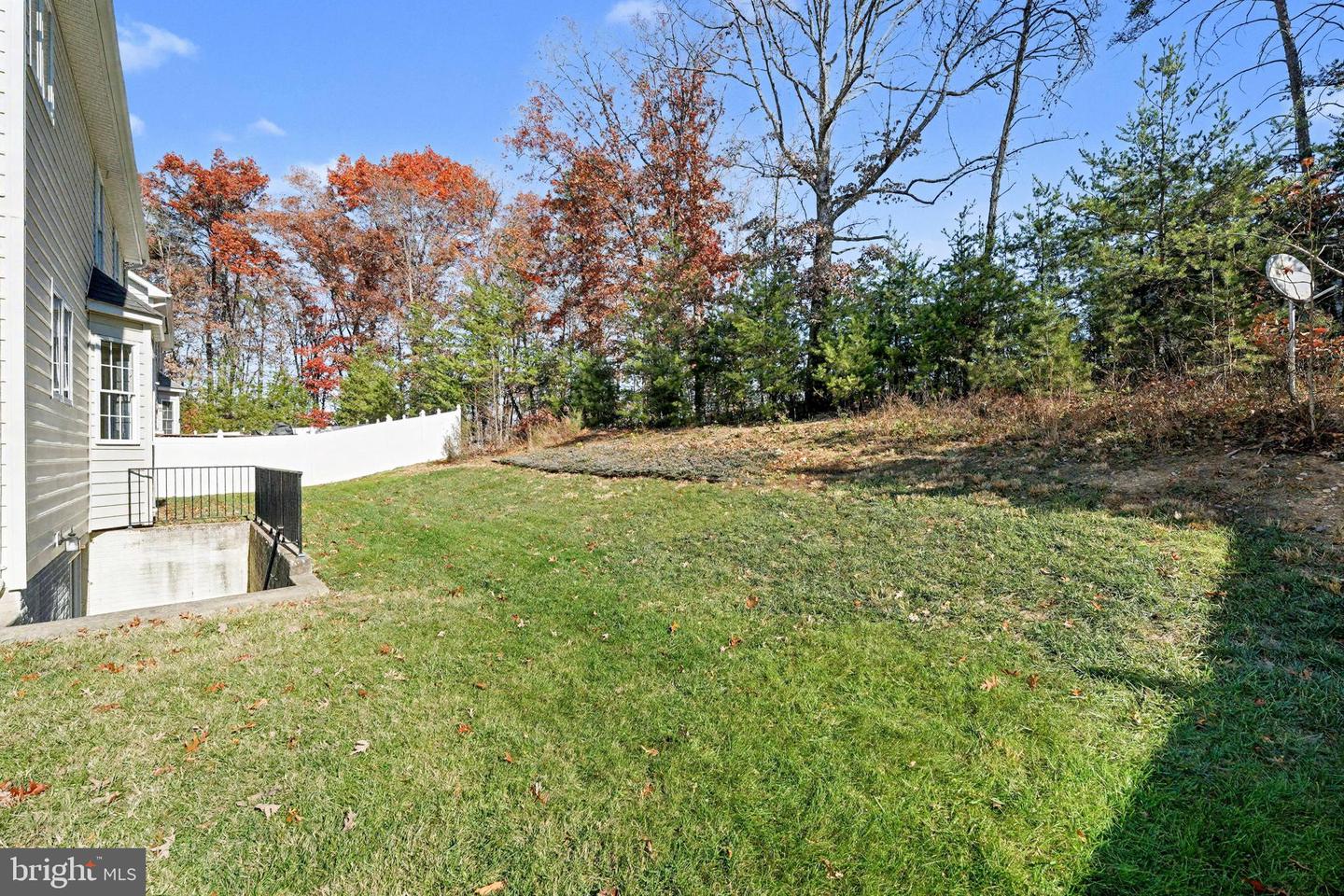 9923 HOLLAND MEADOWS CT, FREDERICKSBURG, Virginia 22408, 4 Bedrooms Bedrooms, ,2 BathroomsBathrooms,Residential,For sale,9923 HOLLAND MEADOWS CT,VASP2037080 MLS # VASP2037080