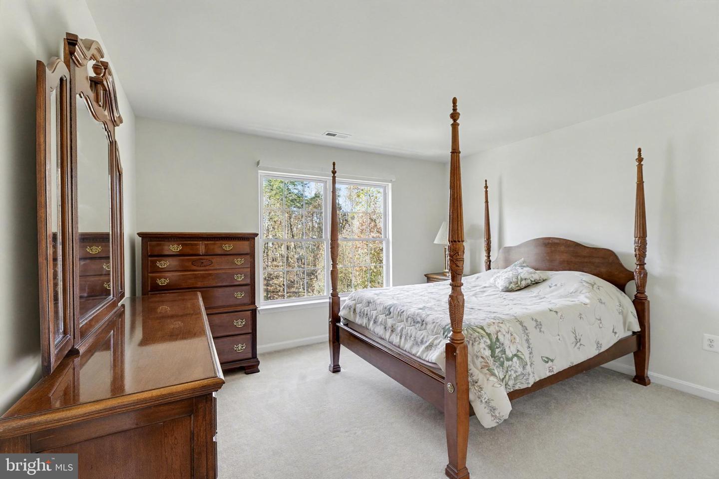 9923 HOLLAND MEADOWS CT, FREDERICKSBURG, Virginia 22408, 4 Bedrooms Bedrooms, ,2 BathroomsBathrooms,Residential,For sale,9923 HOLLAND MEADOWS CT,VASP2037080 MLS # VASP2037080