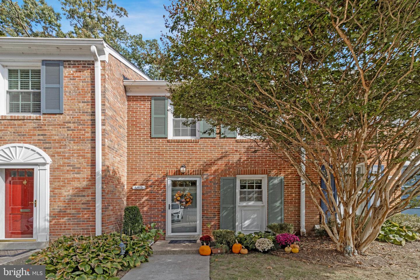 6513 ORONO CT, SPRINGFIELD, Virginia 22152, 2 Bedrooms Bedrooms, ,2 BathroomsBathrooms,Residential,For sale,6513 ORONO CT,VAFX2275482 MLS # VAFX2275482