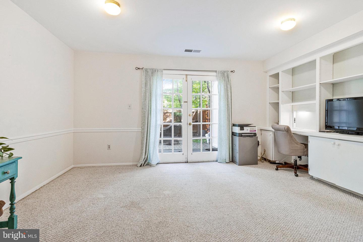 6513 ORONO CT, SPRINGFIELD, Virginia 22152, 2 Bedrooms Bedrooms, ,2 BathroomsBathrooms,Residential,For sale,6513 ORONO CT,VAFX2275482 MLS # VAFX2275482